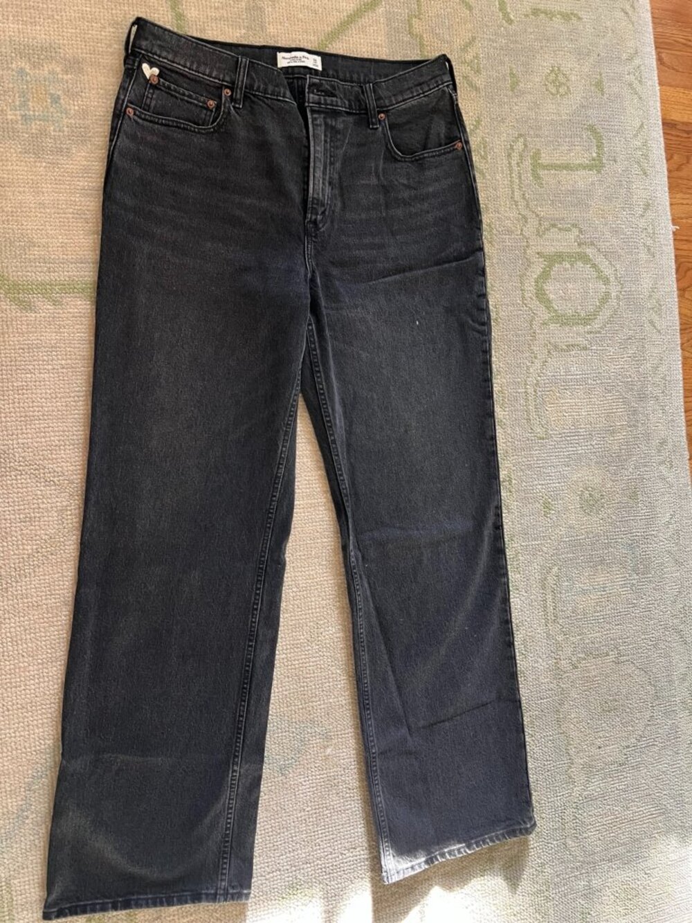 Abercrombie High Rise 90s Relaxed Jeans 31 Long Black Straight Leg